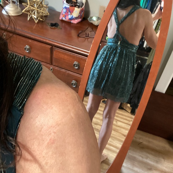 Sparkly mini dress - Picture 2 of 2